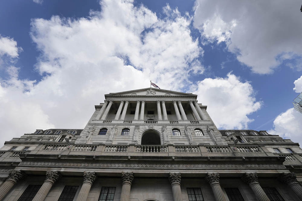 Bank of England raises key interest rate to a new 15-year high to fight inflation